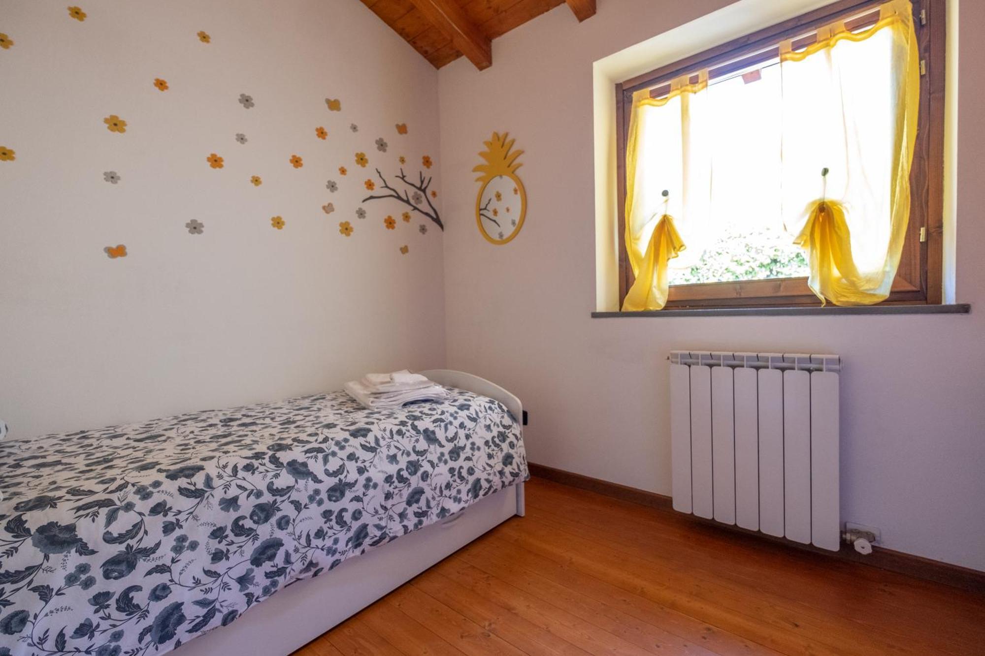 Happy Guest Apartments - Lake & Green Oasis Riva di Solto Εξωτερικό φωτογραφία